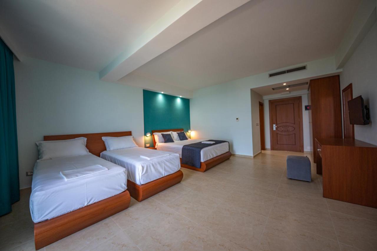 Hotel Borshi Экстерьер фото