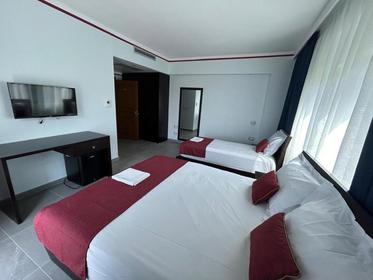 Hotel Borshi Экстерьер фото